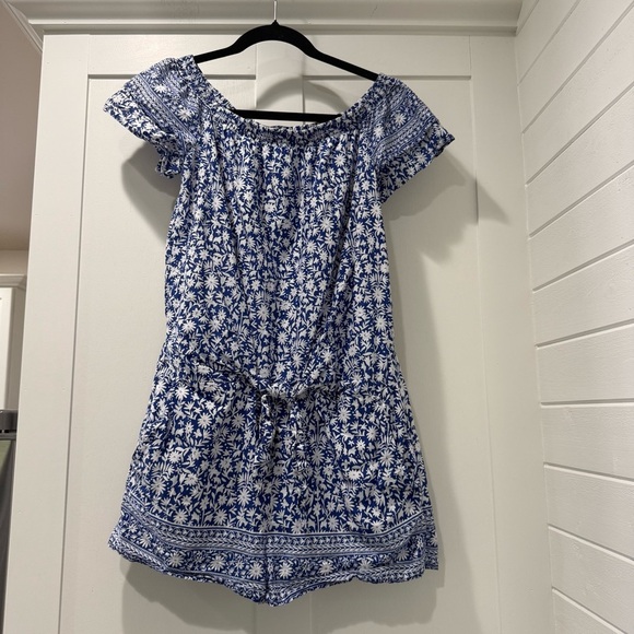 Vineyard Vines Blue and White Floral Romper - Picture 3 of 6